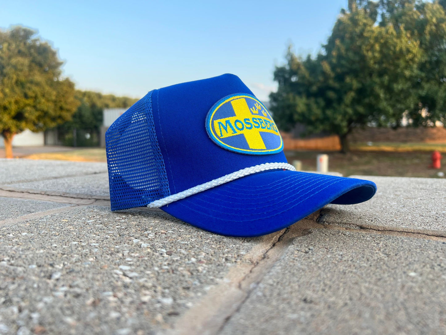 Vintage MOSSBERG guns Rope Snapback Trucker Mesh Hat with Patch - Apparel for Men and Women